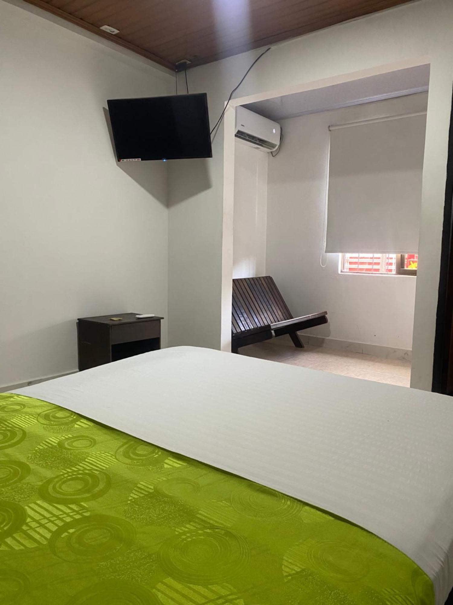 Descanso Hotel *